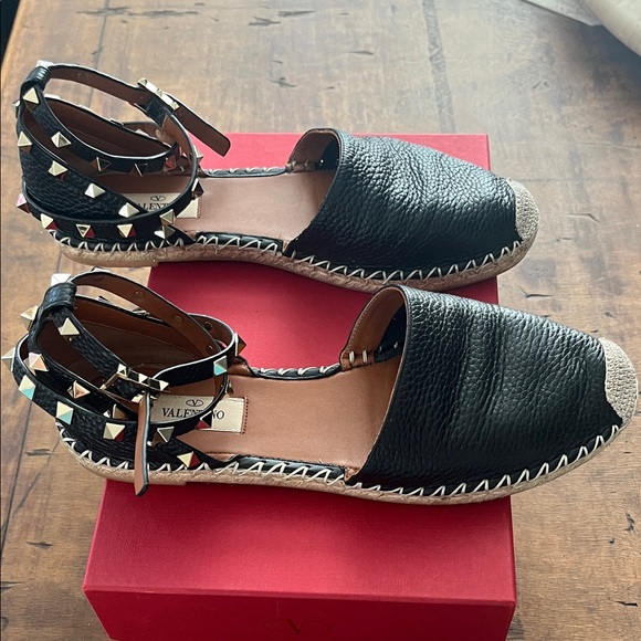 Valentino Black and Cream Espadrille Flats - Picture 2 of 4